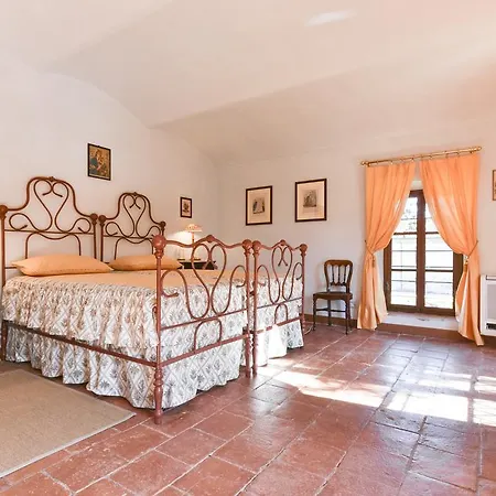 Scuderie I Berroni Holiday home *